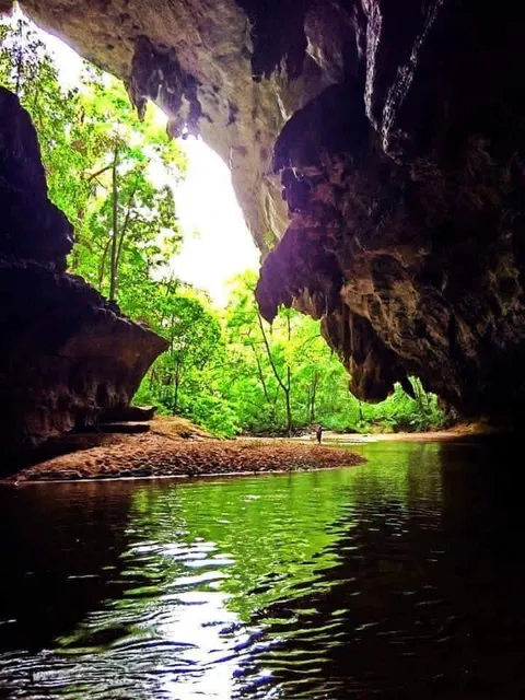 Tham Chet Khot(Booking in Advance with local guide for safety)