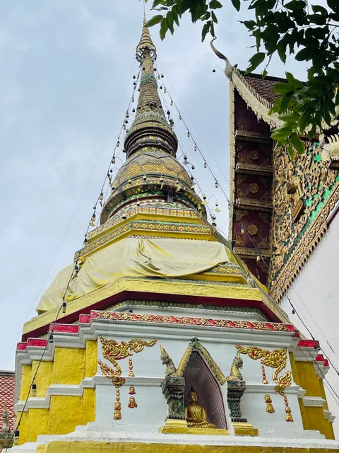 Wat Muang Kai