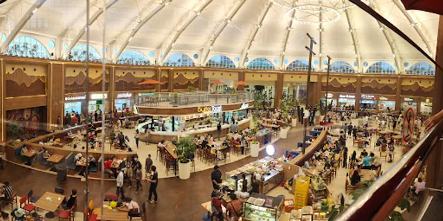 Food Court Puri Indah Mall