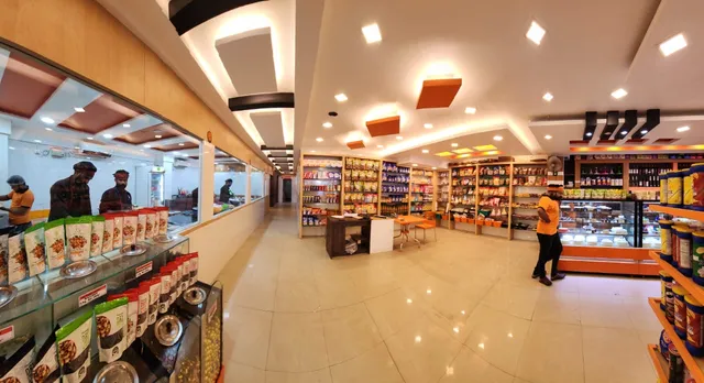 De Cake World Oachira