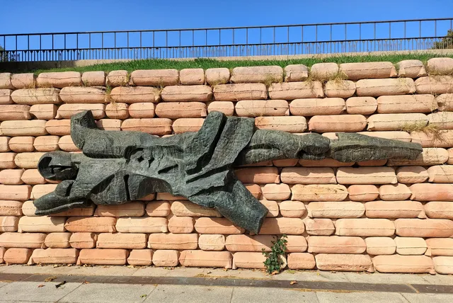 Monumento a los Caídos en el Cuartel de la Montaña