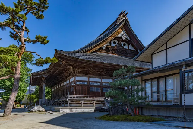 Tsurugi-betsuin Temple