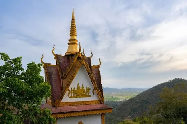 Phnom Sampow Pagoda