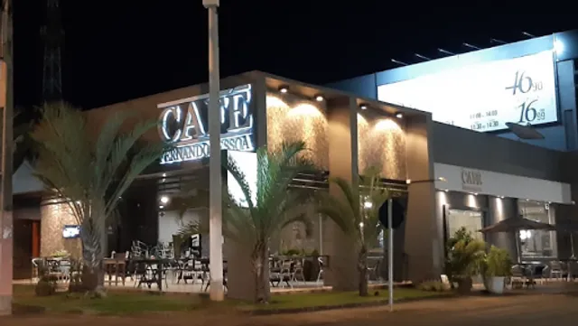 CAFÉ FERNANDO PESSOA