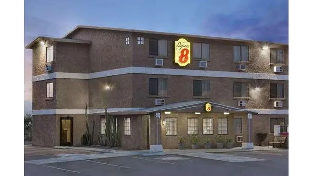 Super 8 by Wyndham Lake Havasu City