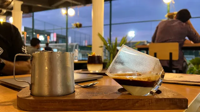 Maverick & Farmer Coffee