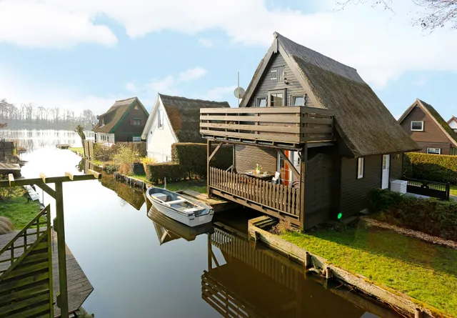 Bootshaus "Am Teterower See"