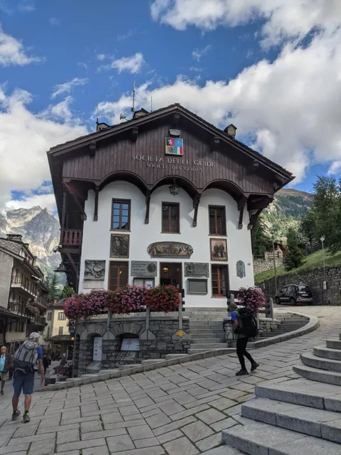 Museo Alpino Duca degli Abruzzi