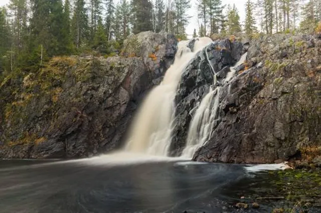 Hepoköngäs Waterfall
