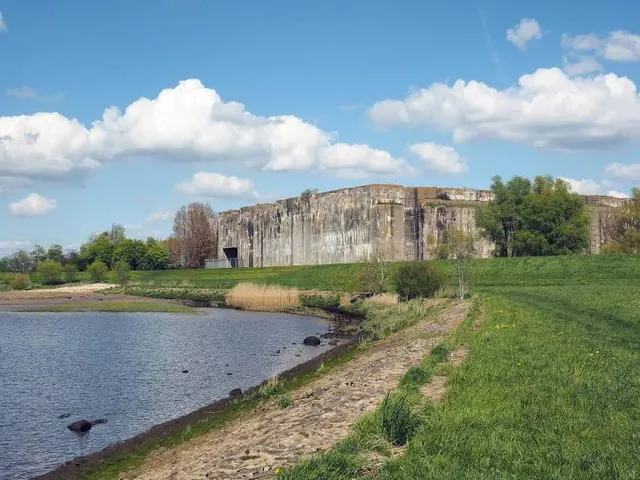 Valentin submarine pens