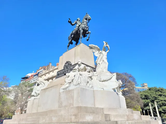 Monument to Bartolomé Mitre