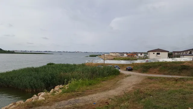 Waterfront Park Ovidiu