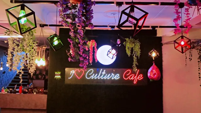 Culture cafe