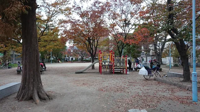 Higashinoda Park