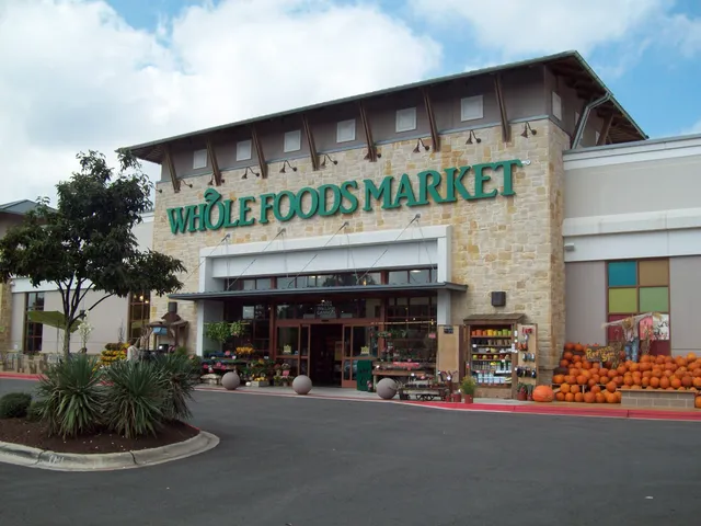 Shops at Arbor Trails