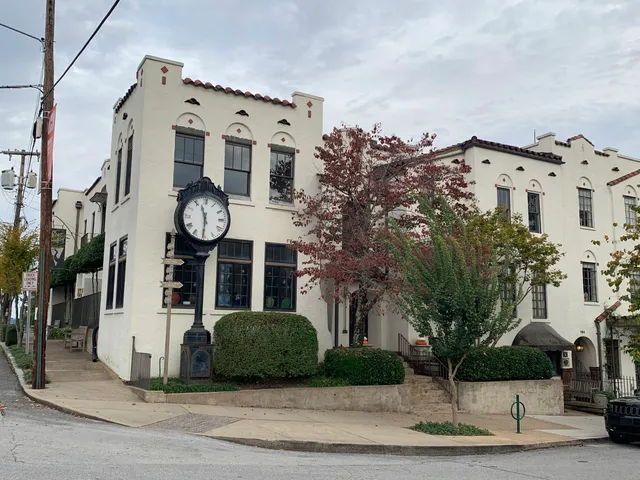 Bluff View Art District