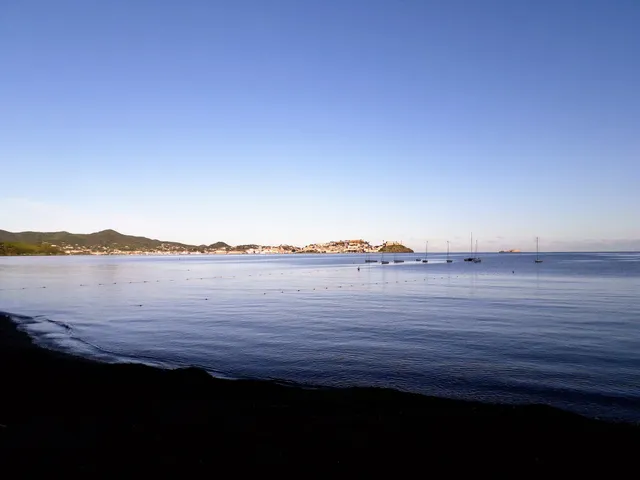 Spiaggia di Magazzini