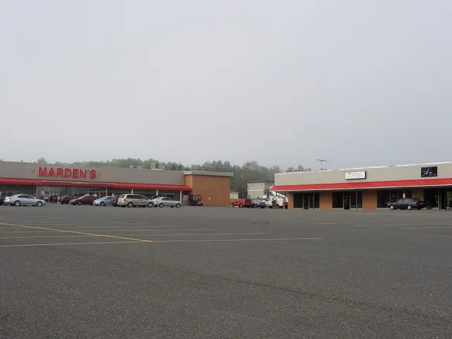 Valley Shopping Plaza Shopping Center