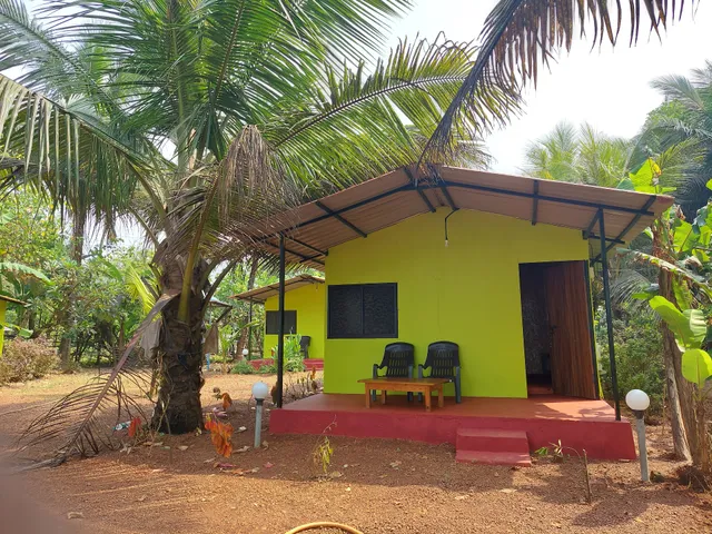 Five-five beach front cottages