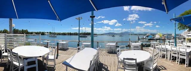 Cardo's Steakhouse & Cocktail Bar