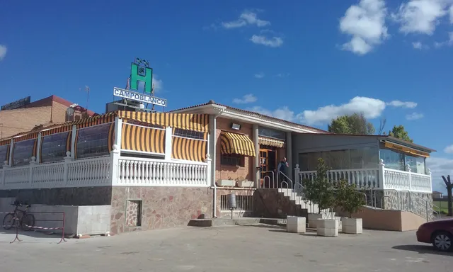 Hotel Campo Blanco