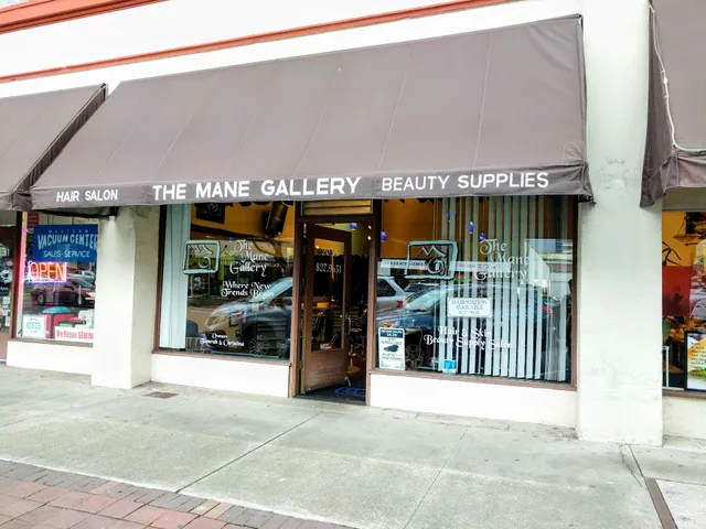 Mane Gallery