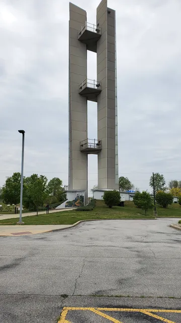 Lewis & Clark Confluence Tower