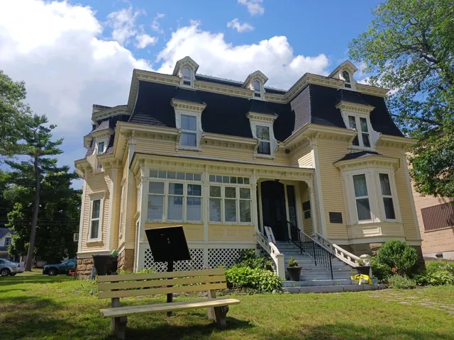 photo-1