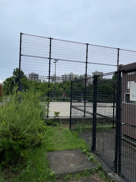 Kamiyugi Park Tennis Courts