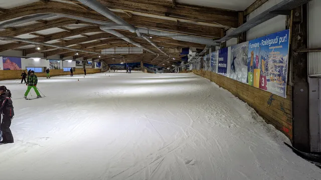 Skihalle