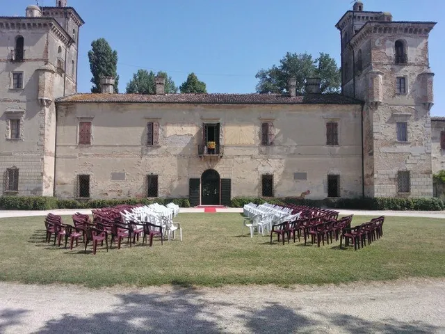 Mina Della Scala Castle