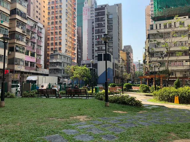 Portland Street / Man Ming Lane Sitting-Out Area