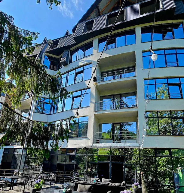 BLUE mountain готель