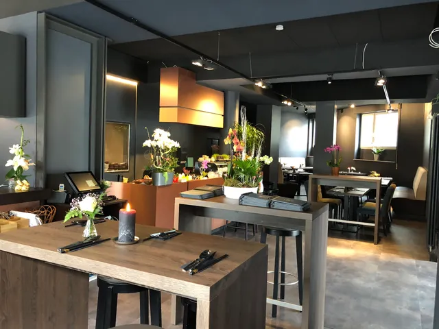 SUVI Modern Asian Kitchen