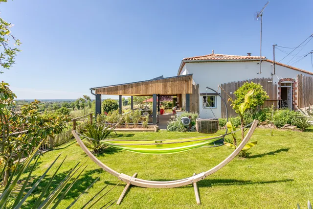 THE ROOMS OF THE FORGE OF THE HILLS