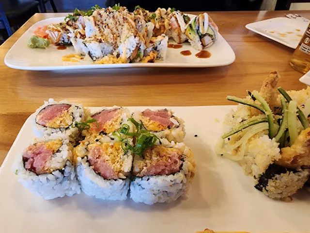 Sushi Nami Royale (Bayer's Lake)