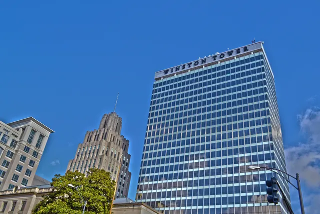 Winston Tower Suites - Office & Coworking Space