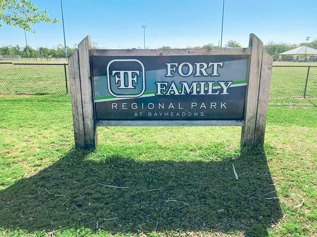 Fort Family Park