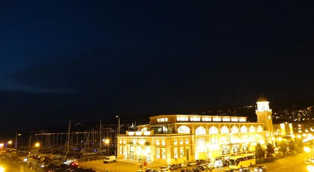 Piazza Venezia Le Camere