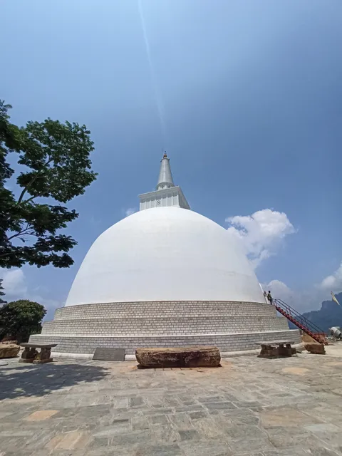 Hanthana Sandagiri Maha Seya