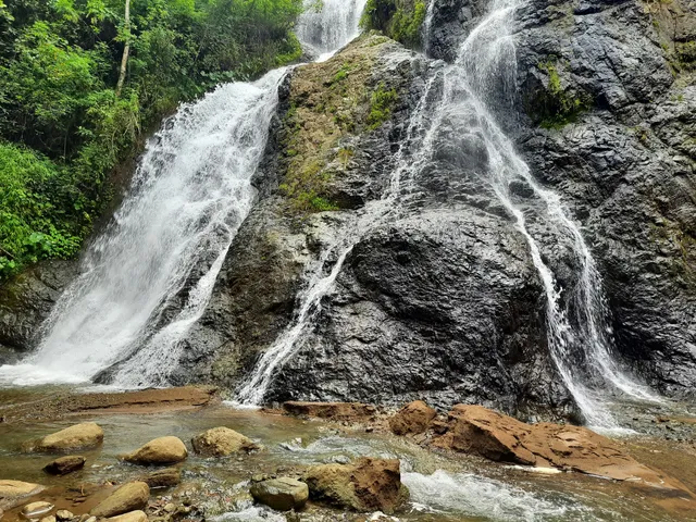 Air Terjun Semawar Sedinding