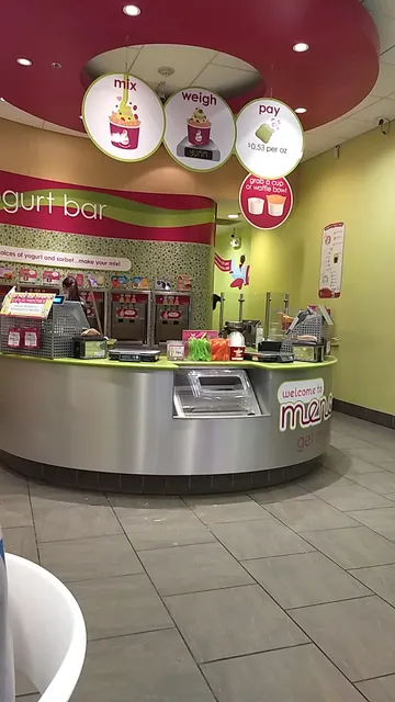 Menchie's Frozen Yogurt