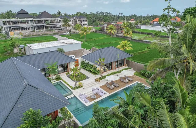 Villa The Kayu by GORO