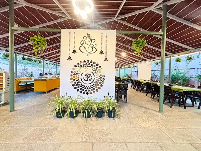 Siddhivinayak Pure Veg. Family Restaurant