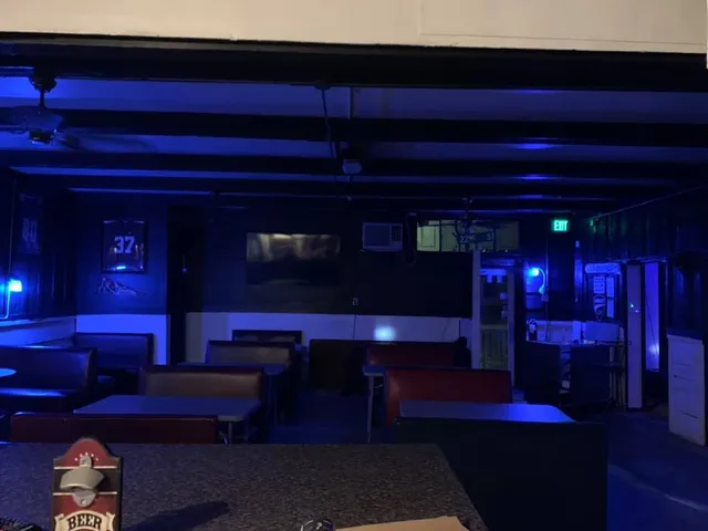 Grade A Cafe & Lounge