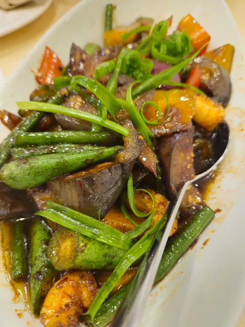 CHERAF's Cake & Pastries Resto- Ramon Rabago Avenue Branch