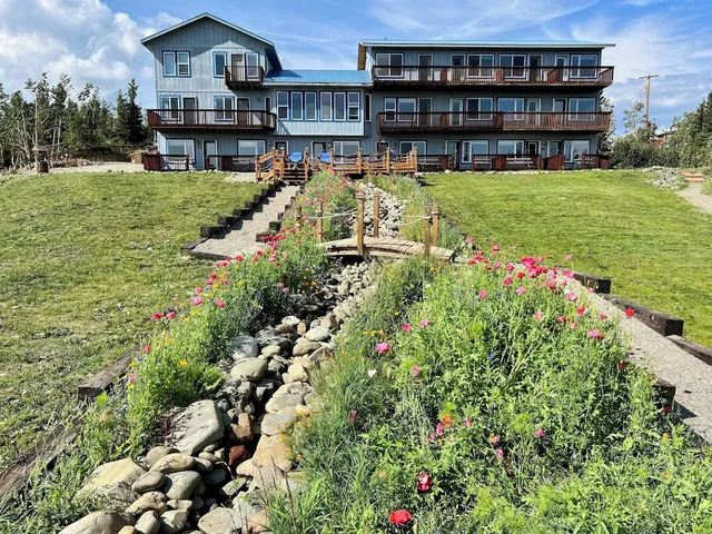 Denali Lakeview Inn