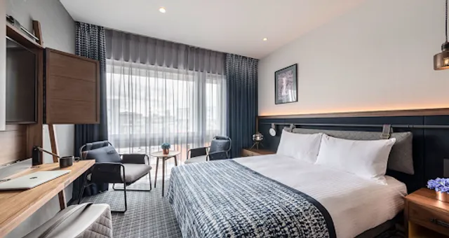 THE LIVELY TOKYO AZABUJUBAN