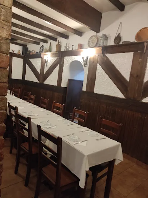 Estalagem dos Capotes Brancos