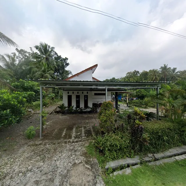 Aneka Cemilan Berlian Snack